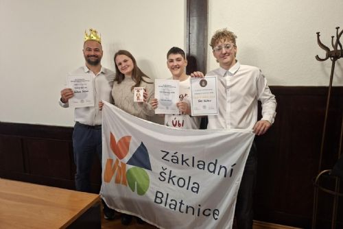 Učitel z Plzeňska boduje v anketě Zlatý Ámos. Z malé školy až do finále