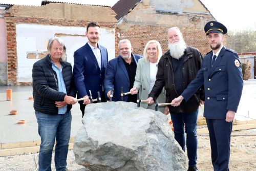 Dobrovolní hasiči v Plzni-Hradišti se dočkají nové zbrojnice za 17 milionů