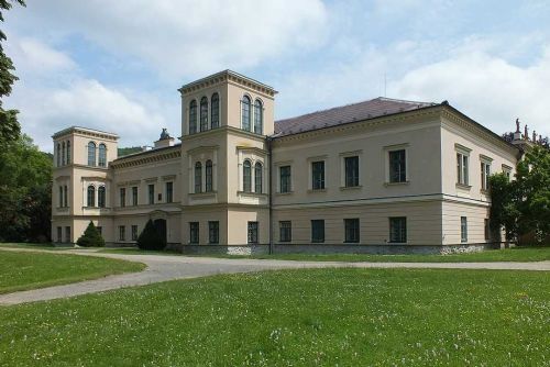 Empírový Den: Zámek Čechy pod Kosířem ožije šlechtickou elegancí