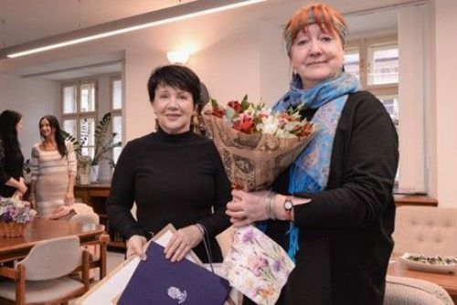 Loutkoherečka Blanka Josephová Luňáková slaví 70