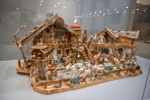 Od zákopu po pivovar - Plzeň vystavuje téměř 80 betlémů