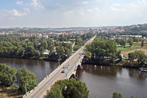 Záchrana Libeňského mostu: ÚOHS zakázal jeho demolici bez výběrového řízení