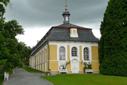 Zámek Kozel zve na Víkend otevřených zahrad