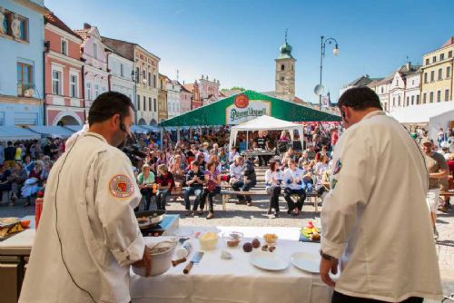 Gastronomické slavnosti v Litomyšli: kulinářské zážitky a Rajská open