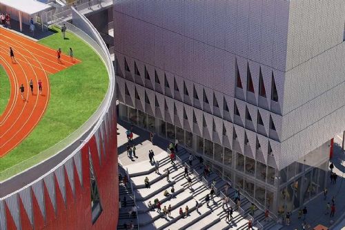 Jihlava otevírá běžecký ovál na střeše Horácké arény