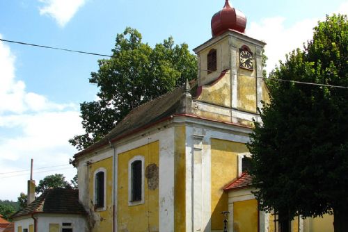 Kopule kostela v Liblíně zpět díky štědré sbírce