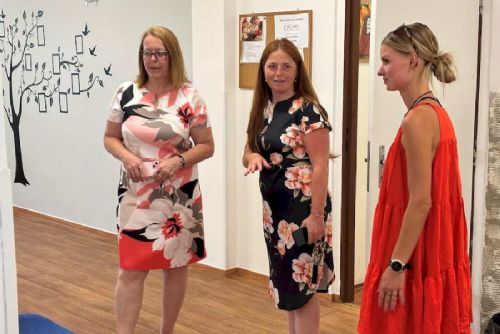 Náměstkyně Zalabáková si prohlédla podmínky v dětských domovech na Teplicku
