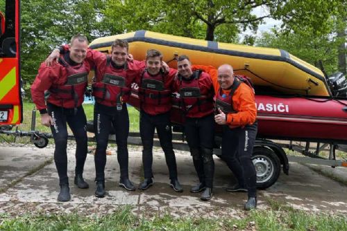 Ostravský tým triumfuje v závodě Záchrana na vodě, Pastviny 2025