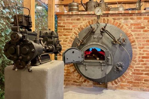 Parní stroj z roku 1895 ožije v Lobči v nové expozici pivovaru
