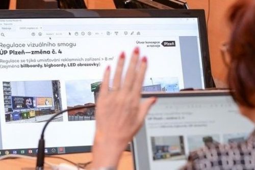 Plzeň omezí reklamu: lepší prostředí a historická harmonie