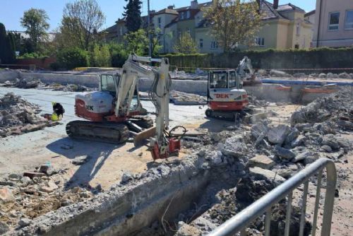 Rekonstrukce koupališť na Novojičínsku: Milionové investice a uzavírky