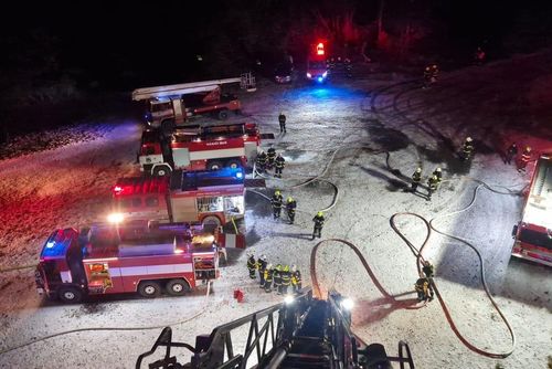 Silvestr 2025 si vyžádal 70 hasičských zásahů ve středních čechách