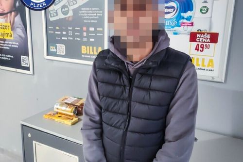 V Plzni za tři hodiny dvakrát chytili stejného zloděje v Lidlu a Bille