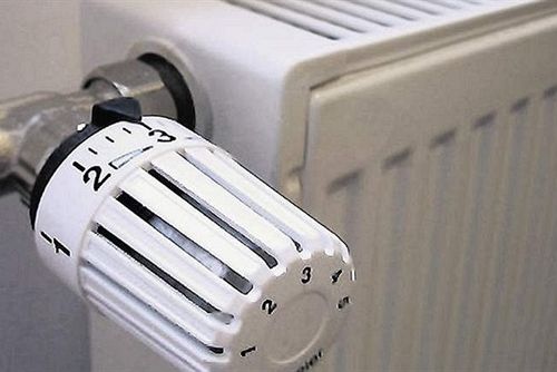 Teplo v HB a voda v Pelhřimově levnější, ve zbytku kraje se ceny příliš nemění