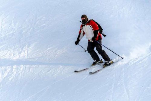Vysočina v lednu: sjezdovky v provozu, běžkařské tratě omezené