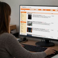 Žena z Plzeňska nabízela elektroniku, kterou neposílala. Podvedla nejméně 25 lidí