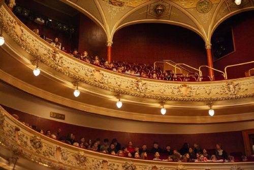 Bavorští žáci objevují češtinu v plzeňském divadle. Tradice trvá už více než dekádu