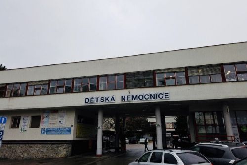 Dětská nemocnice Brno: pavilon S čeká roční rekonstrukce a dočasné omezení lůžek i ubytování rodičů