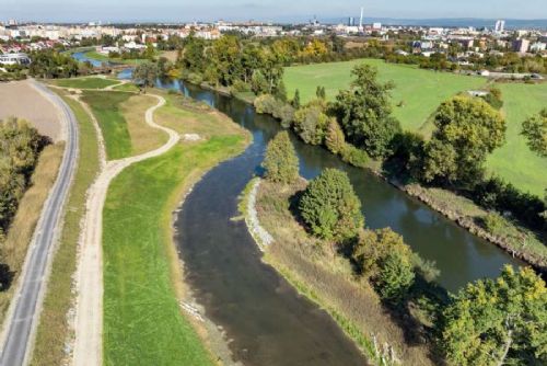 Nová hráz za 170 milionů chrání Olomouc před čtyřsetletou vodou