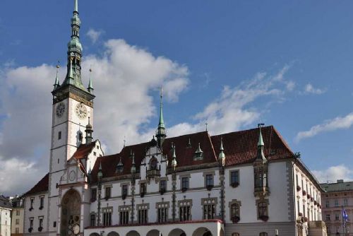 Olomouc láká nové obyvatele: 10 tisíc za trvalý pobyt!