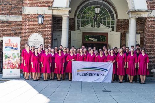 Plzeňský sbor Kajetán získal v Kalifornii zlaté diplomy a přivezl první a dvě druhá místa