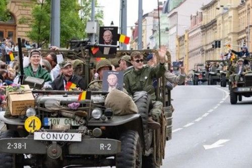 Slavnosti svobody v Plzni - oslava s královskou návštěvou