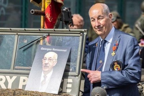 Syn belgického veterána udržuje památku v Plzni živou