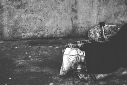 Uřezali bezdomovci hlavu a genitálie - brutální vrazi po třech letech u soudu 