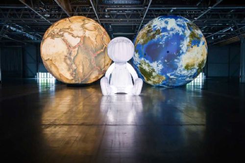 Země bez vody na Kraví hoře: Hlavní tahák Festivalu planet