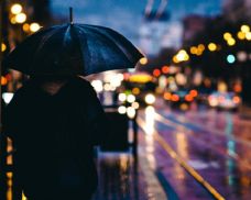Babí léto je definitivně pryč. Plzeňský kraj zasáhne studená fronta, déšť a prudké ochlazení