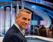 Zázraky? Věda! Do Domažlic míří zábavná talk show s Vladimírem Kořenem