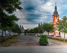 Rakovník znovu hledá zhotovitele pro zázemí sochy Alegorie času, instalace je plánována na září 2026