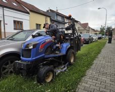 Plzeň 4 změní péči o zeleň. Na 70 hektarech zavede kvůli suchu mozaikové sečení